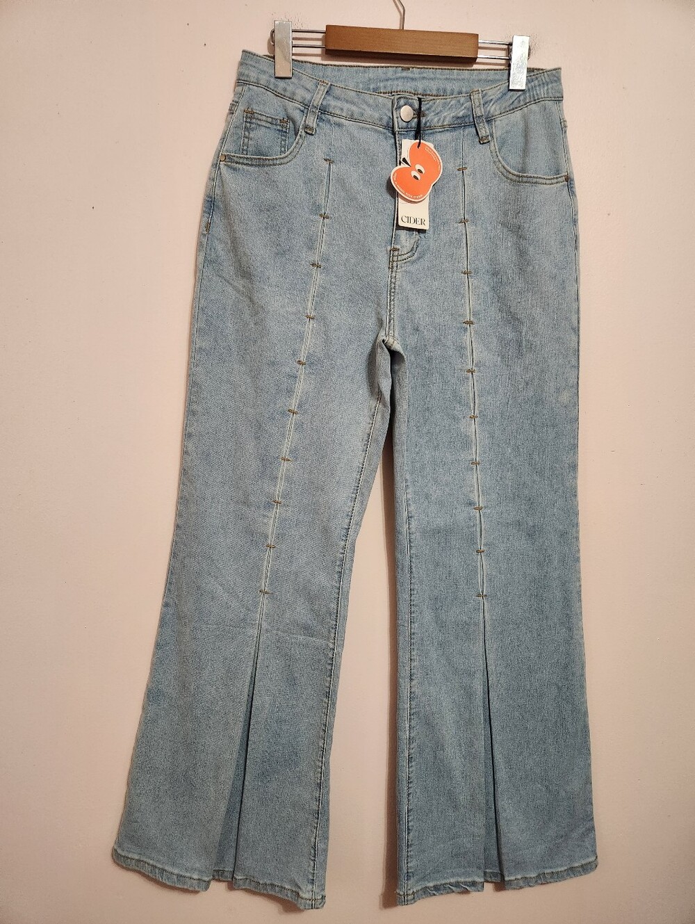 NWT Cider Light Wash High Rise Split Hem Flare Jeans Front Stitch Detail L